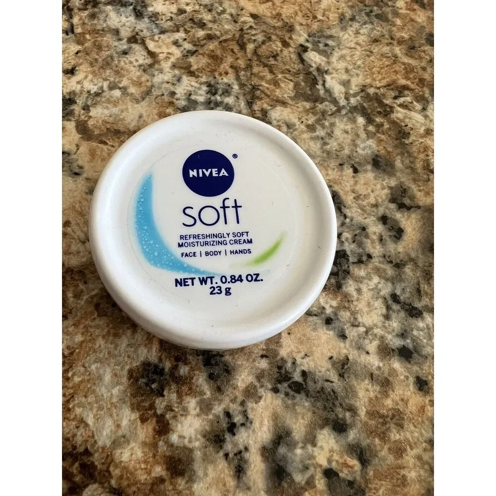 NIVEA Soft Moisturizing Creme‎ All-In-One Body Face Dry Hands .84oz  Travel Size
